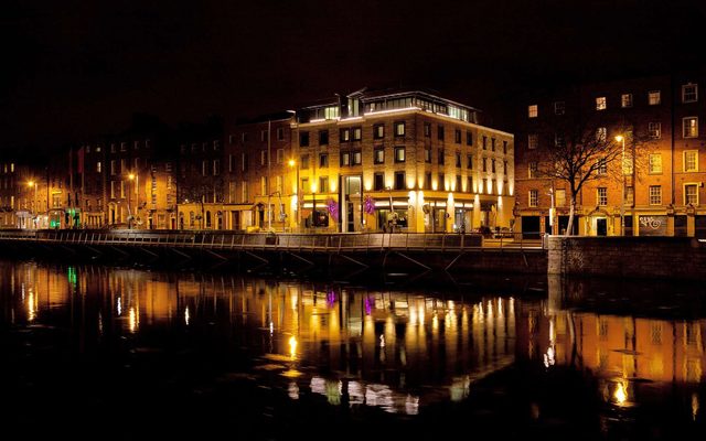 Water, Building, Outdoors