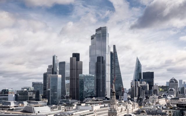 22 Bishopsgate City of London skyline