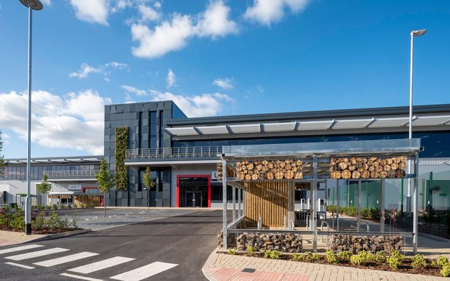 Tarmac, Road, Office Building