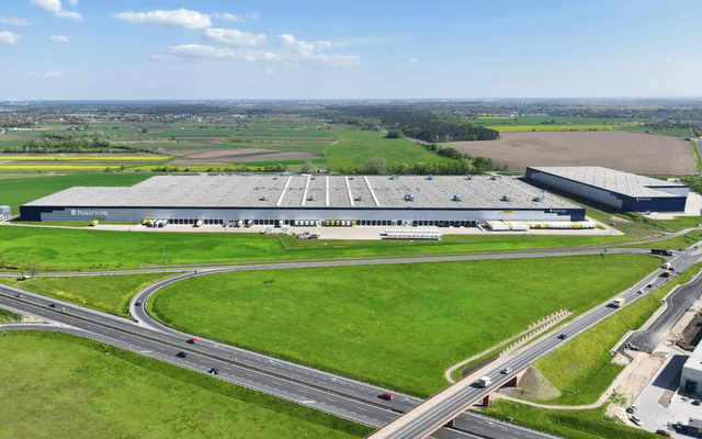 Outdoors, Aerial View, Transportation