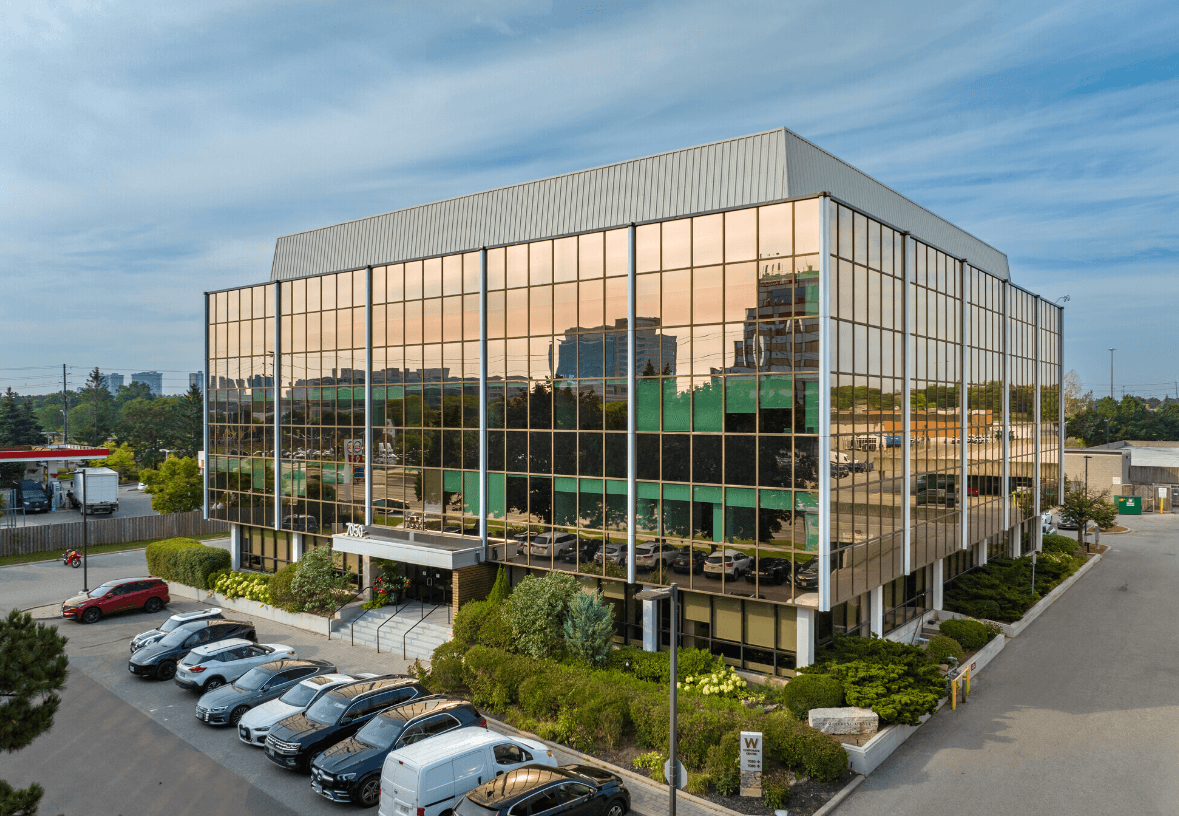Woodbine & Steeles Corporate Centre
